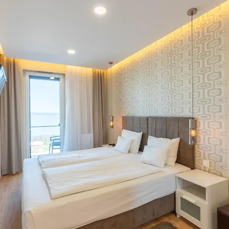 Apartmán Lakeside Panorama 115 *